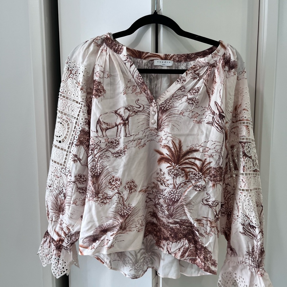 Elegant Women's Top with Nature Print